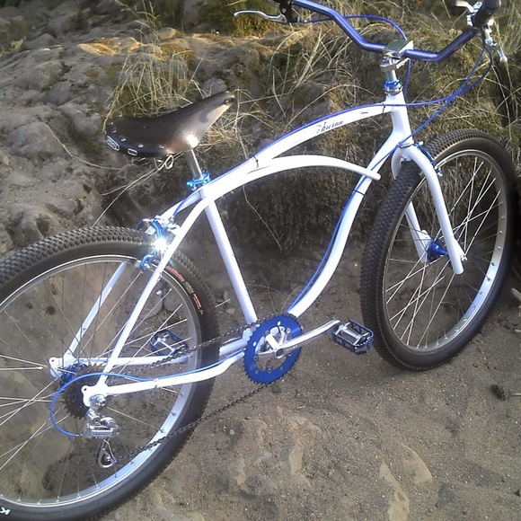 Meet your Posher, Mark - Picture 1 of 1